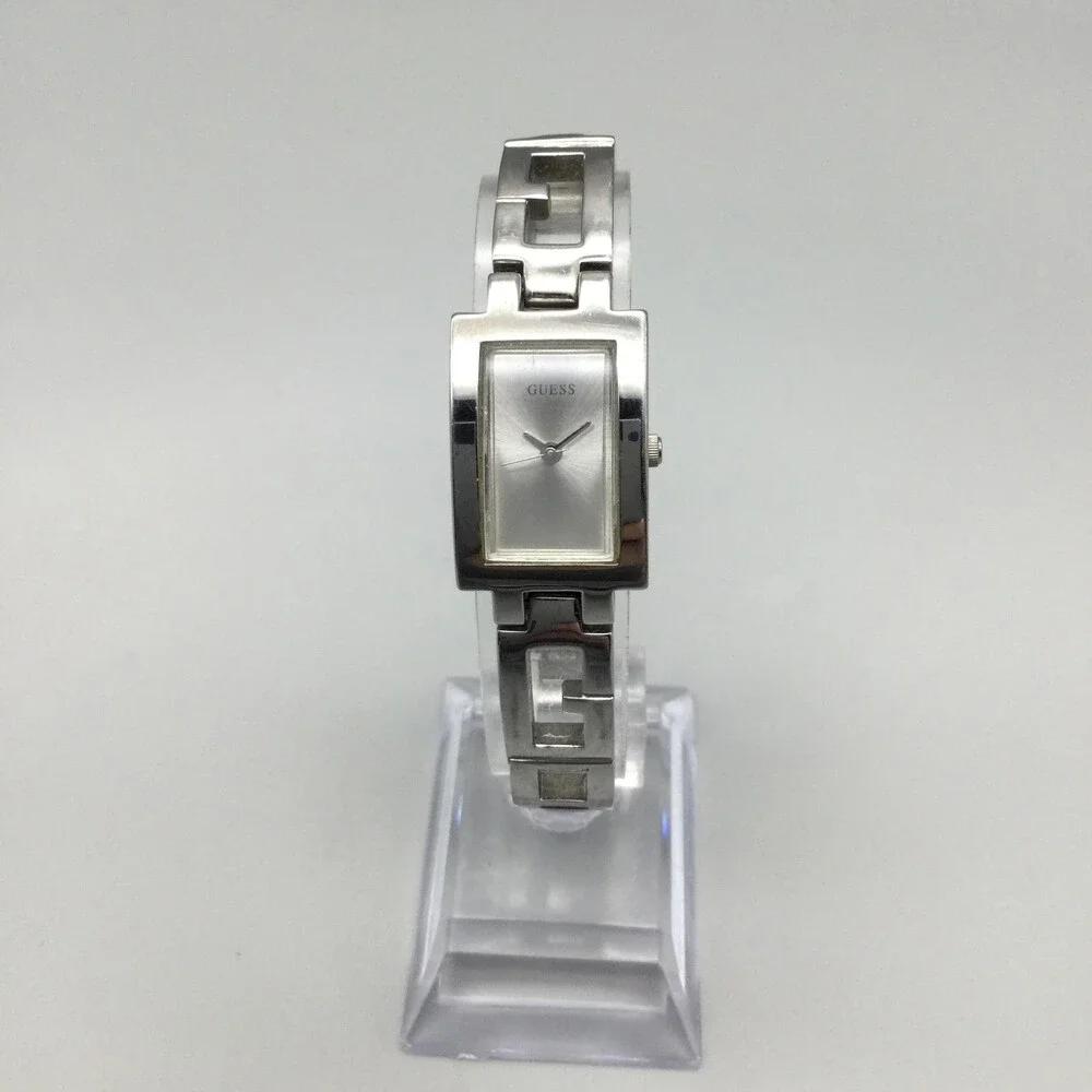 Guess G5755L Womens Watch 17mm Silver Tone Stainless Bracelet New Battery 7.5